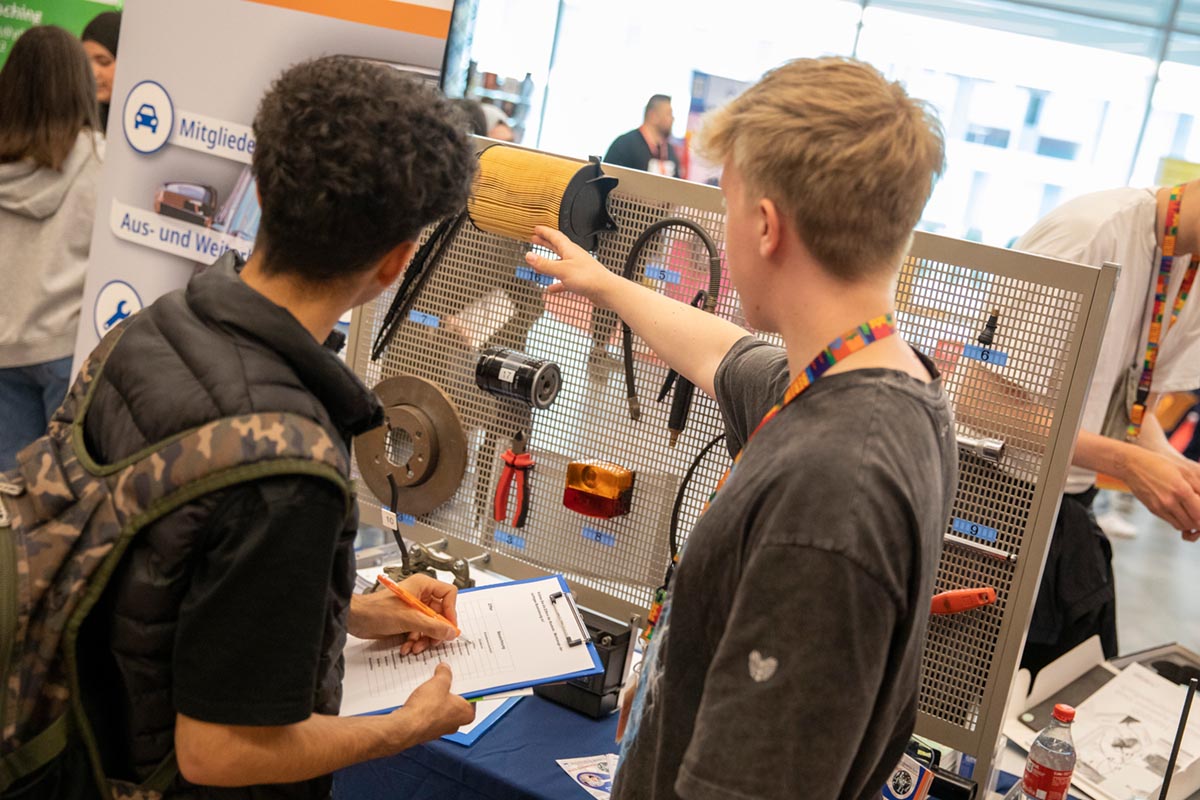 Erfolgreich auf der Messe: Fachkräfte gezielt gewinnen – mit Leichtigkeit und Strategie!